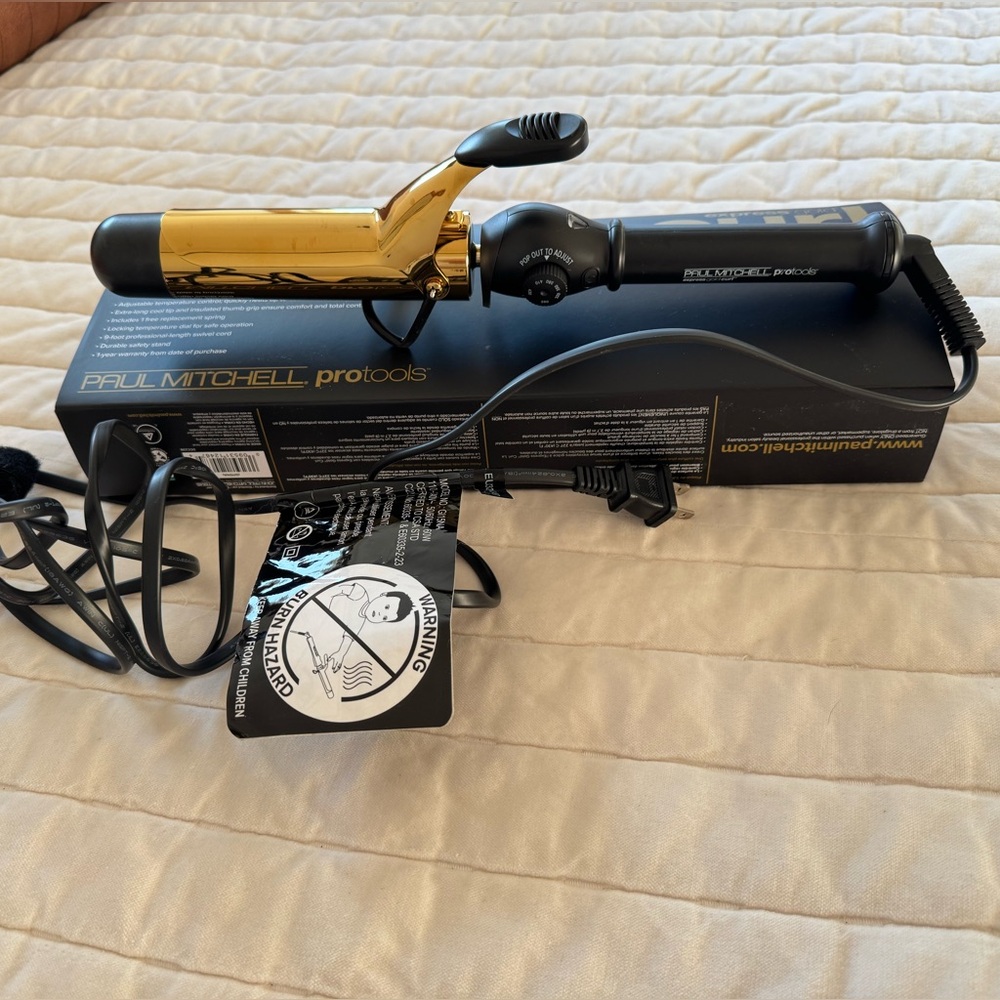 Paul Mitchel pro tools curling iron